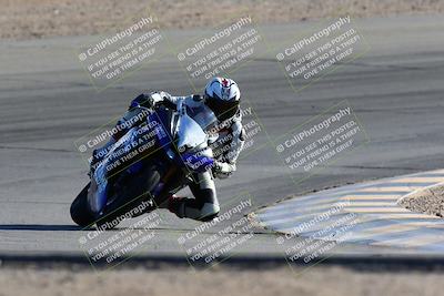 media/Jan-08-2022-SoCal Trackdays (Sat) [[1ec2777125]]/Turn 10 (2pm)/